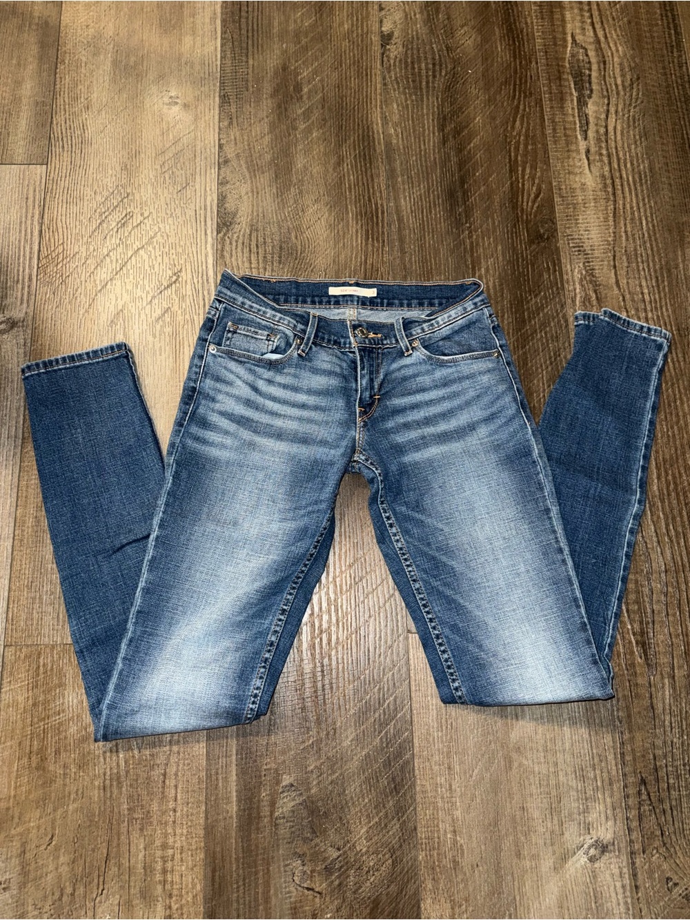 Junior Levi Strauss Blue Mid-Rise whisker wash Skinny Jeans size 3